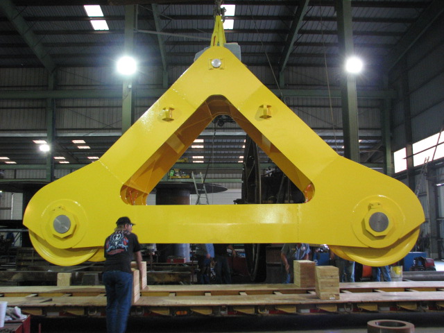 750 Ton Underwater Block