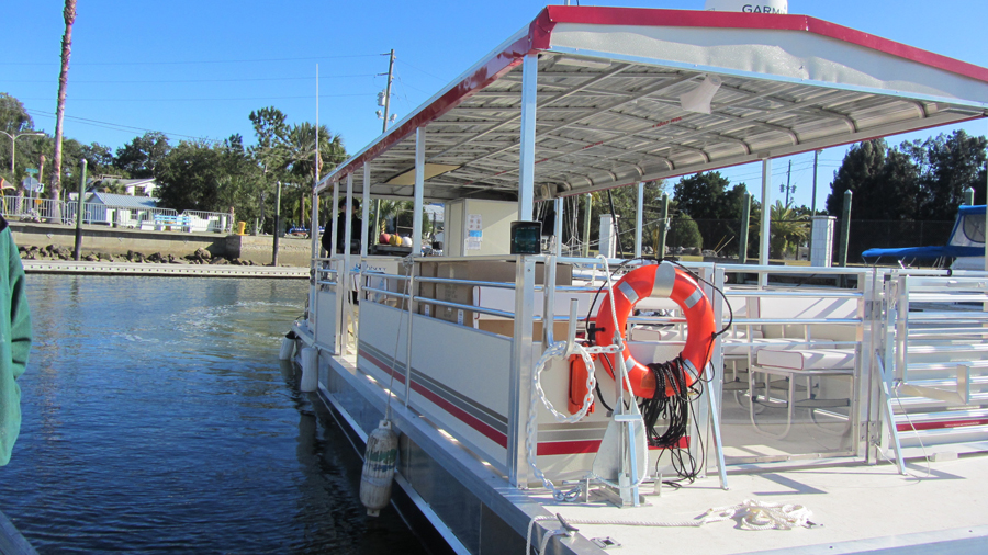 35-ft-vessel-with-top