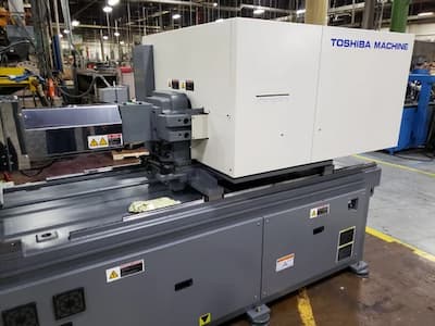 Plastic Molding Machine