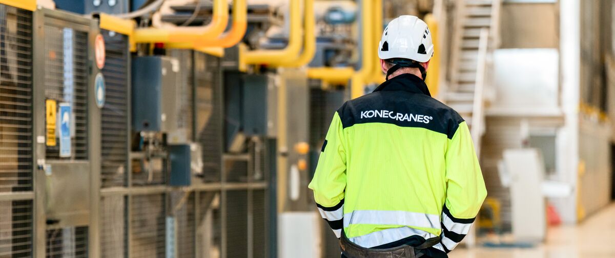 Konecranes employee