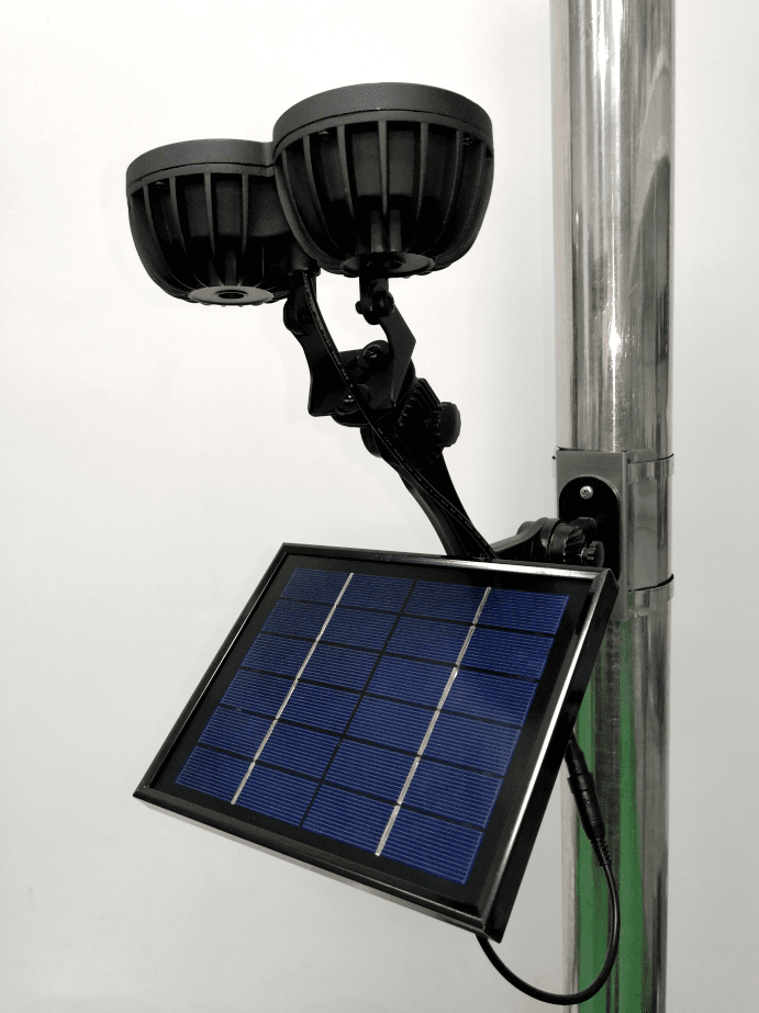 Solar Flagpole Lights