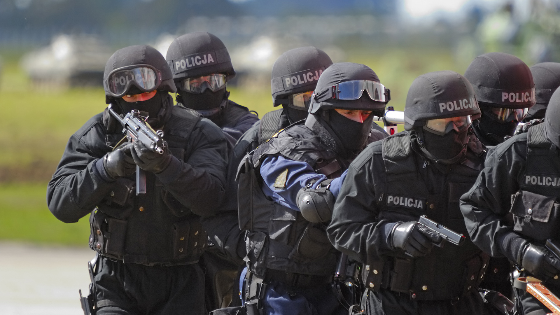 RMA-Slider-Police-BG2