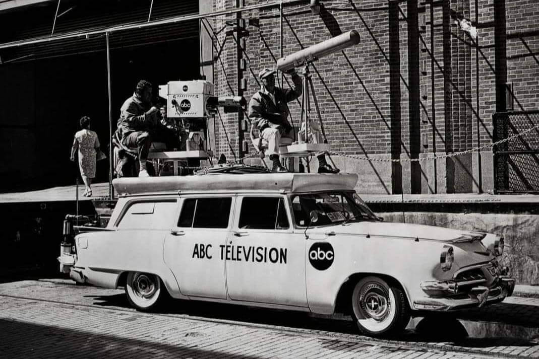 Carousel-Mobile-Broadcast-History