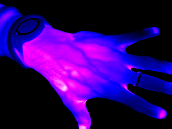 Hand
