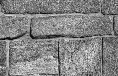 Wall with stones