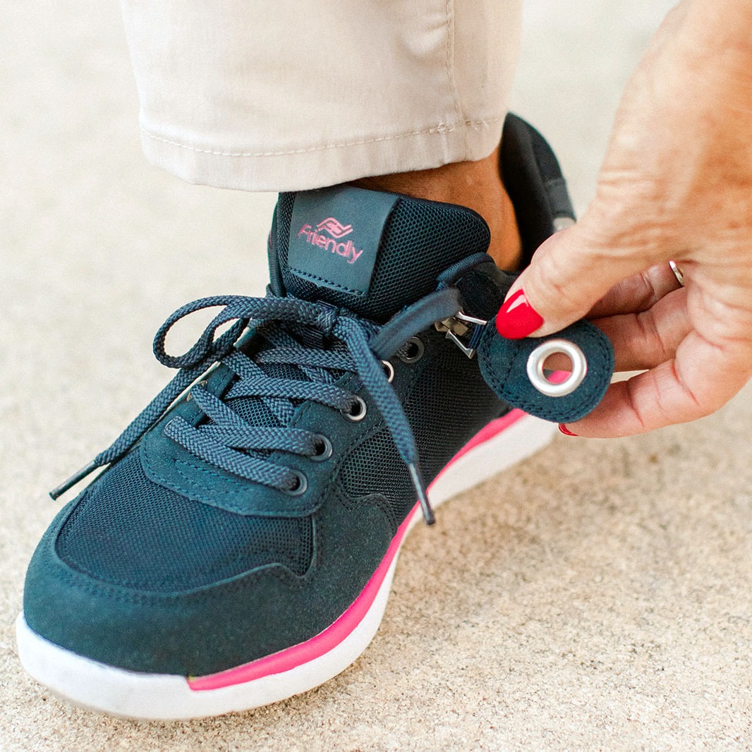Senior friendly adaptive shoes