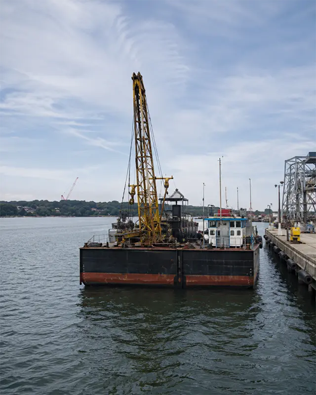 Barge